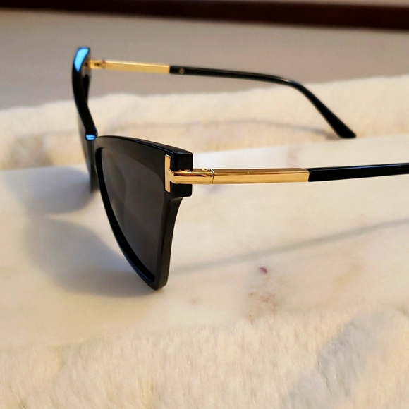 New Black Cateye Sunglasses with Gold Accent - Picture 6 of 9